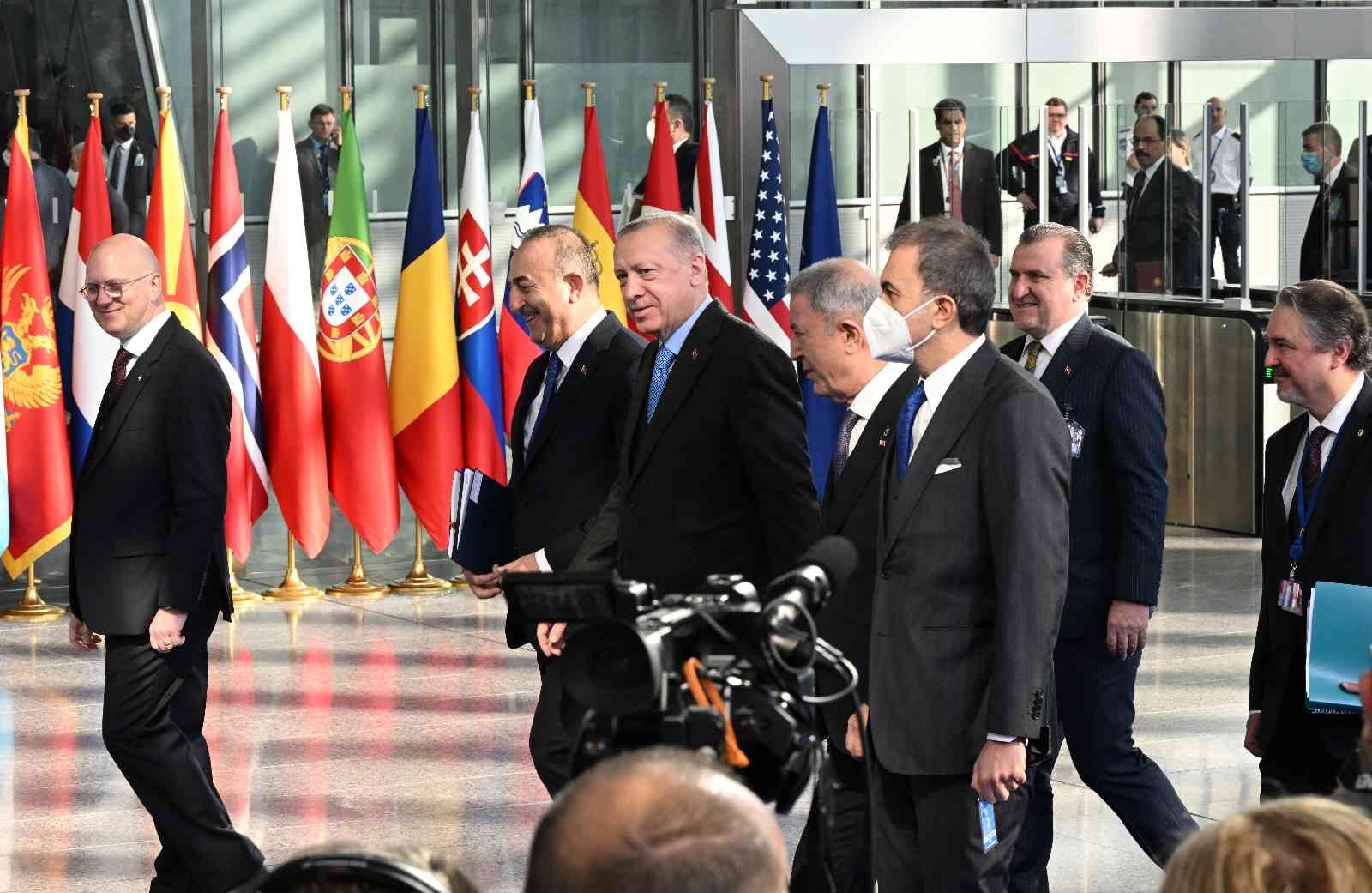 Cumhurbaşkanı Erdoğan NATO Karargahında