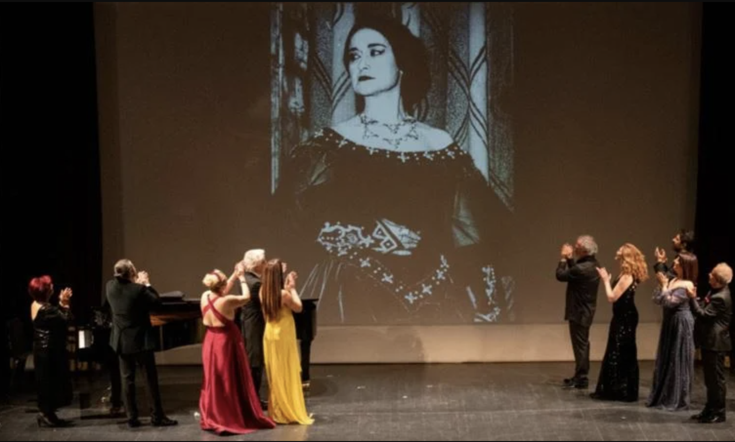 Leyla Gencer, Süreyya Operası'nda konserle anıldı